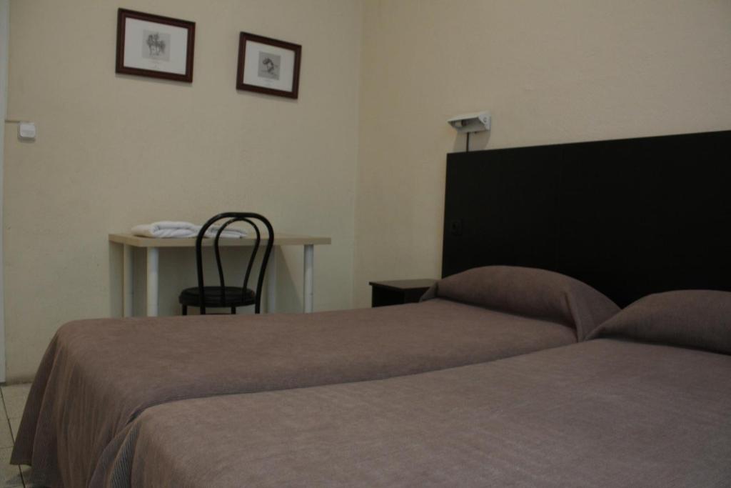 Hostal Baires Barcelona Kamer foto